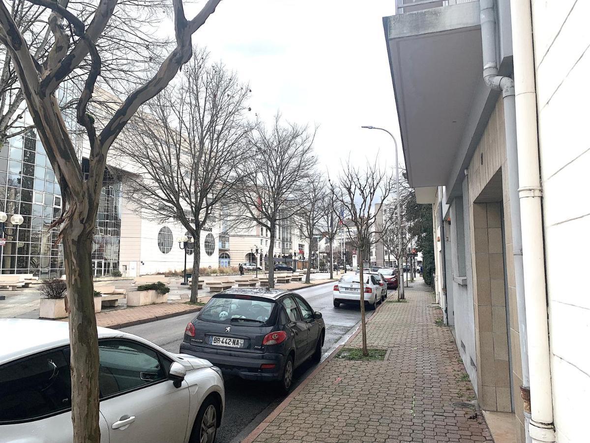 Le Callou - Parking - Face Aux Thermes - Rez De Chaussee Vichy Eksteriør bilde